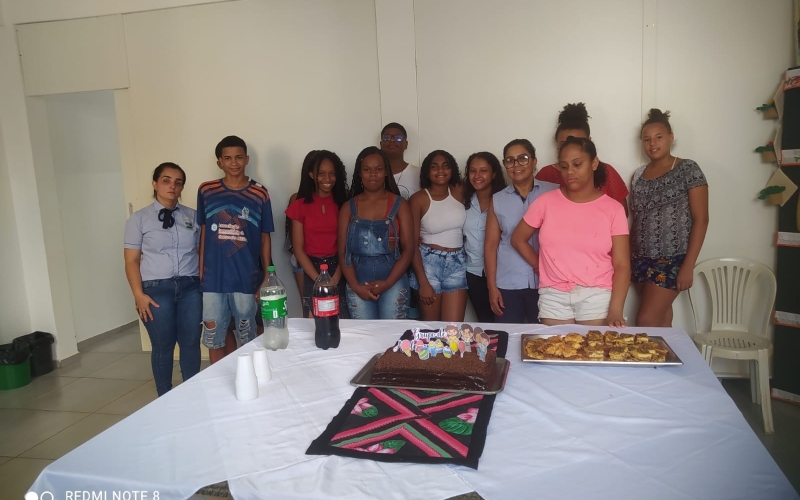Confraternização com o Grupo de Adolescentes do Serviço de Convivência e Fortalecimento de Vínculos.
